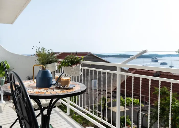 Yukka Comfor Center Hvar With Parking Apartment Hvar Town